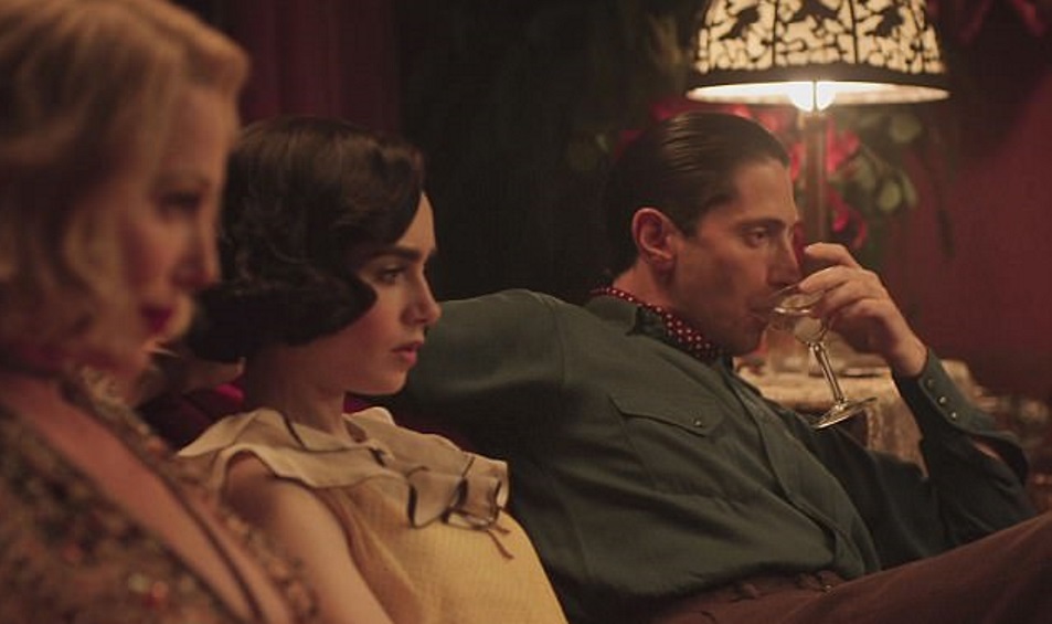 The last Tycoon, attrice Lily Collins e la scena da shock della serie Amazon