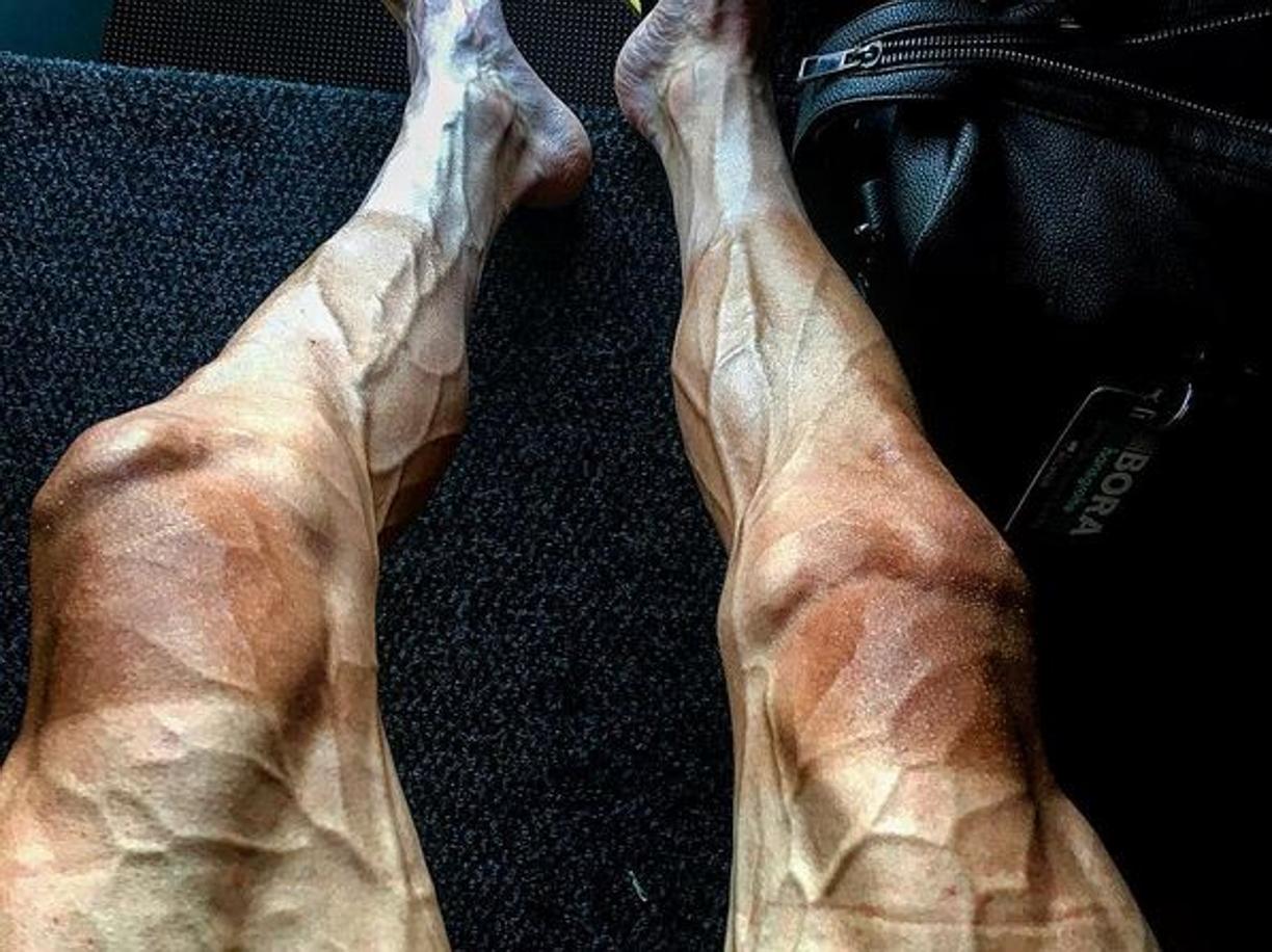 Tour de France, vene in rilievo e muscoli gonfi