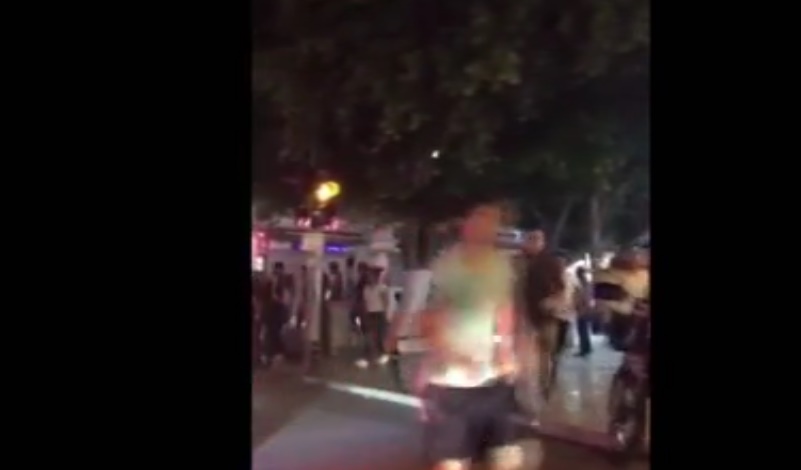 Terremoto Bodrum, gente impaurita si riversa in strada