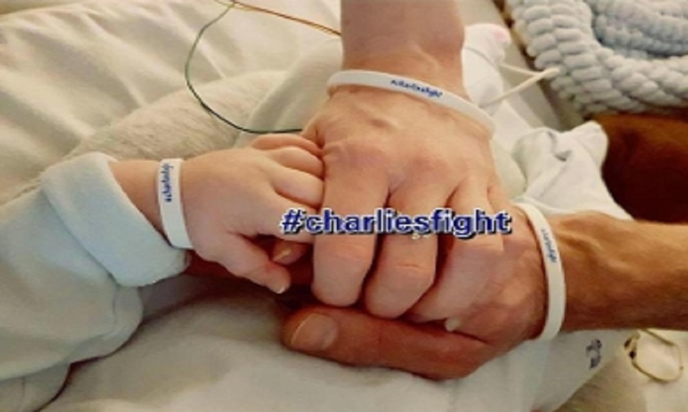 Charlie, le ultime ore. I genitori: "Ci godiamo ogni istante che ricorderemo per sempre"