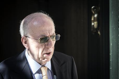 Cassazione: L'Espresso non risarcirà Fedele Confalonieri (difeso dallo studio Previti). Leggi la sentenza