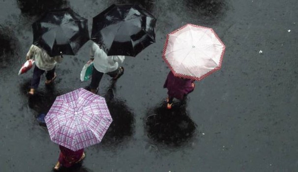 Previsioni Meteo, da lunedì 24 break all'estate: temporali e giù di 8-10 gradi