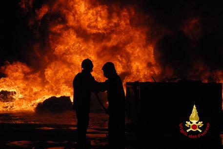 Incendi: a luglio bruciata un'area grande come 70mila campi da calcio