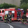 Milano, incendio deposito rifiuti di Bruzzano