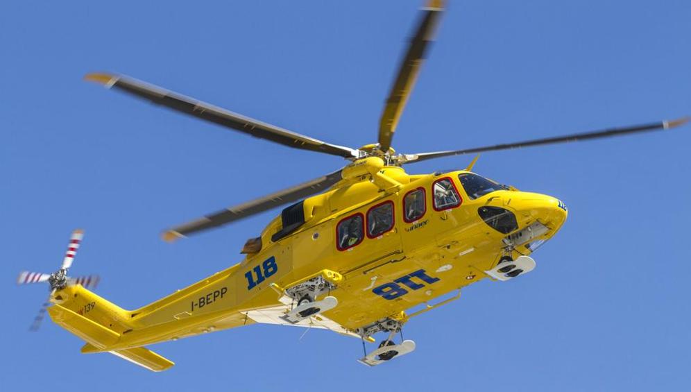 Capanne di Marcarolo, scivola dalla rupe: ragazzino incastrato sotto un masso