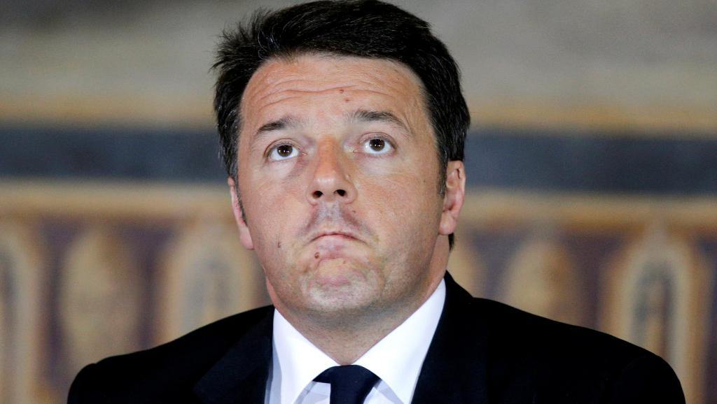 Matteo Renzi e il complesso del tenore: gira su sé stesso ma...