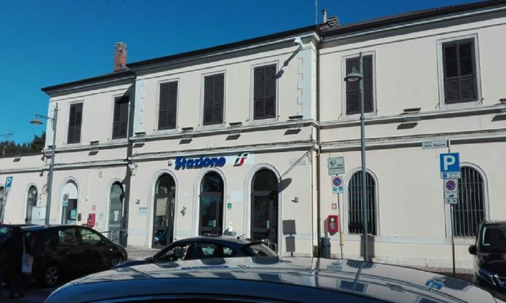 Treno perde gas argon: chiusa per alcune ore la stazione di Monfalcone