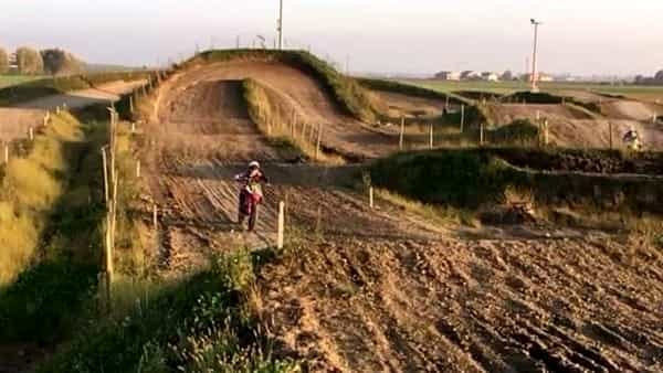 Andrea Santi è morto, il motociclista vittima di un incidente al Kross Park 58 di Medolla