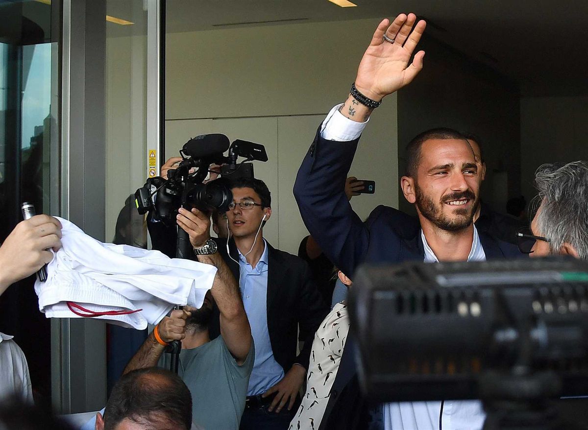 Milan, Kessie contro Bonucci per la maglia numero 19: contro il Dortmund...
