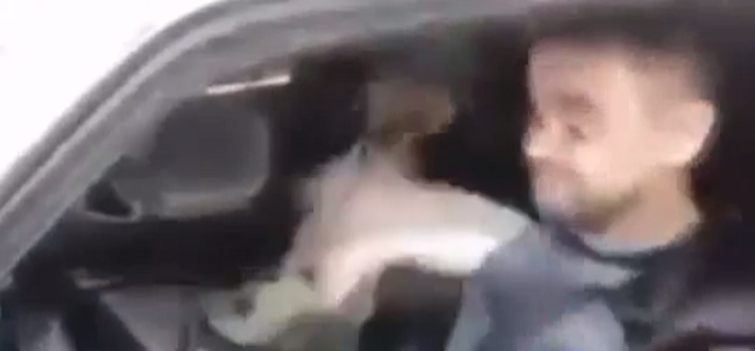 Polizia lo ferma, l'automobilista si sforza a restare lucido ma gli occhi a palla lo tradiscono