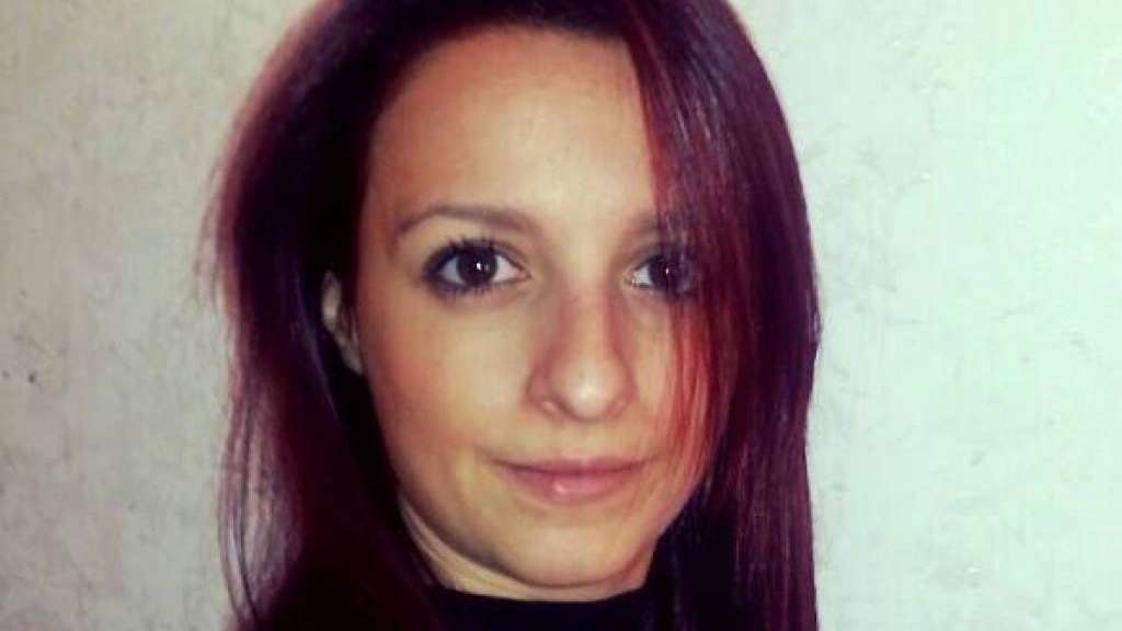 Veronica Panarello ha pregato sulla tomba di Loris