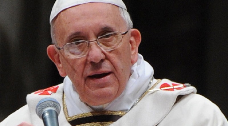 Papa Francesco licenzia cardinale Muller: al suo posto Ladaria. Espresso: "Coprì un prete pedofilo"