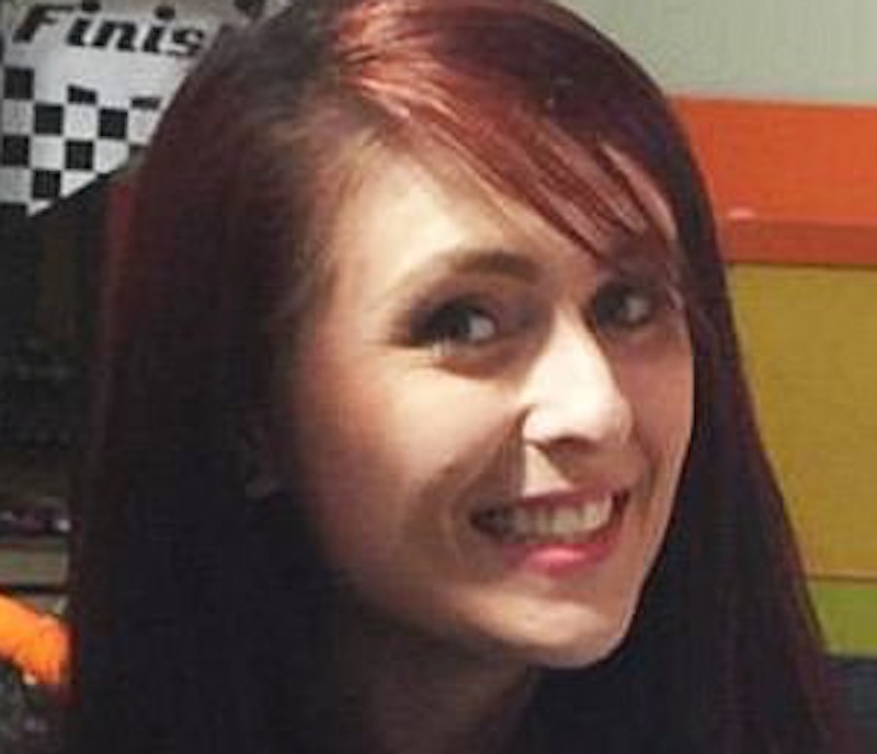 Si ferisce in un gioco erotico e le curano il "polso slegato". Ma era virus mangia-carne...