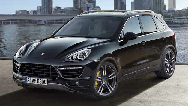 Dieselgate, Germania richiama 22 mila Porsche Cayenne: software illegale sul motore