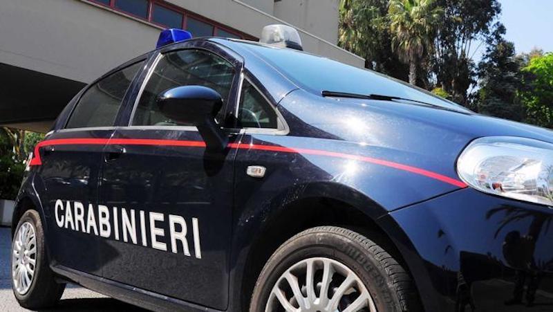 Vibo Valentia, rapina in villa da 60 mila euro. Il nipote della proprietaria fa il basista