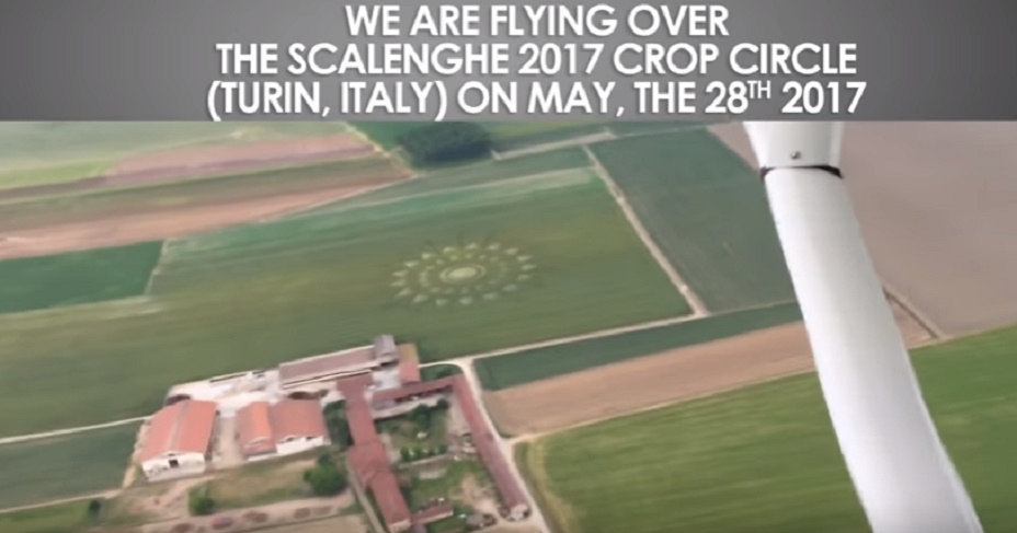 iPhone cade dall'aereo a 400 metri di altezza e non subisce alcun danno