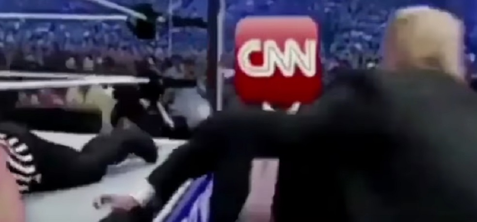 Trump wrestler "picchia" la Cnn. VIDEO su Twitter
