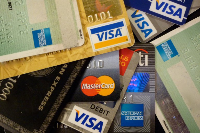 Contante, Visa offre 10mila dollari ai ristoranti Usa che si liberano dal cash