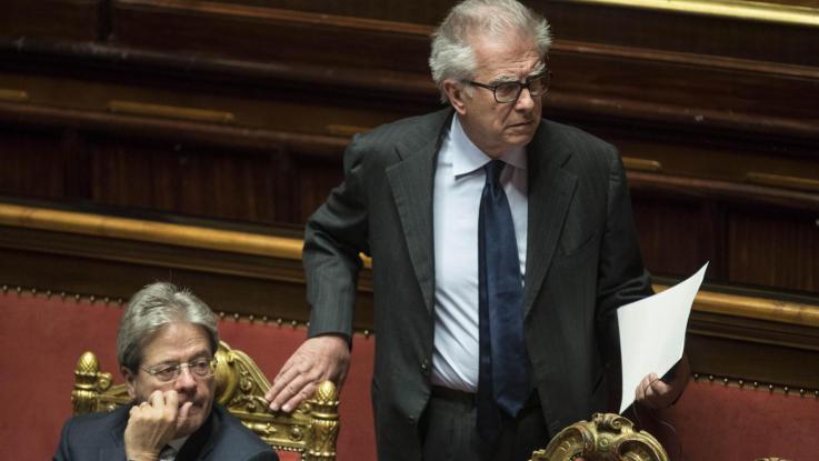 Vitalizi, Zanda: "Pd non vuole insabbiare ddl". M5S: "Ipocrita"