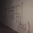 Roma Centocelle, scritte e disegni omofobi al Vanity Dance Studio
