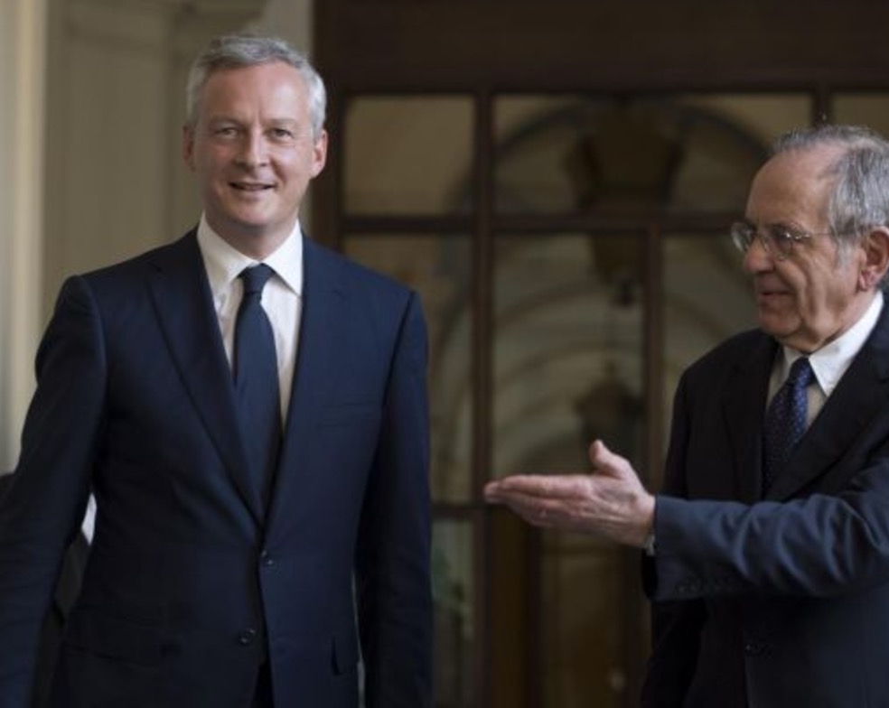 Fincantieri, niente accordo: slitta tutto a settembre. Padoan: "Proposta francese inaccettabile"