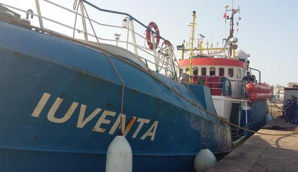 Ong e migranti, Famiglia Cristiana: "Estremisti di Defend Europe dietro alle indagini su Iuventa