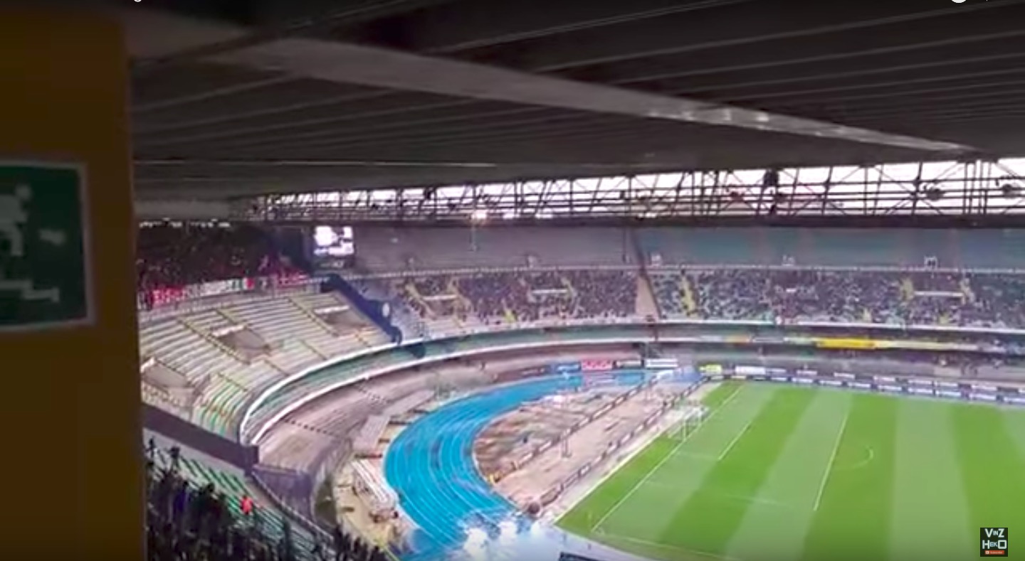 YouTube, tifosi Verona gridano "scimmia" durante la formazione del Napoli
