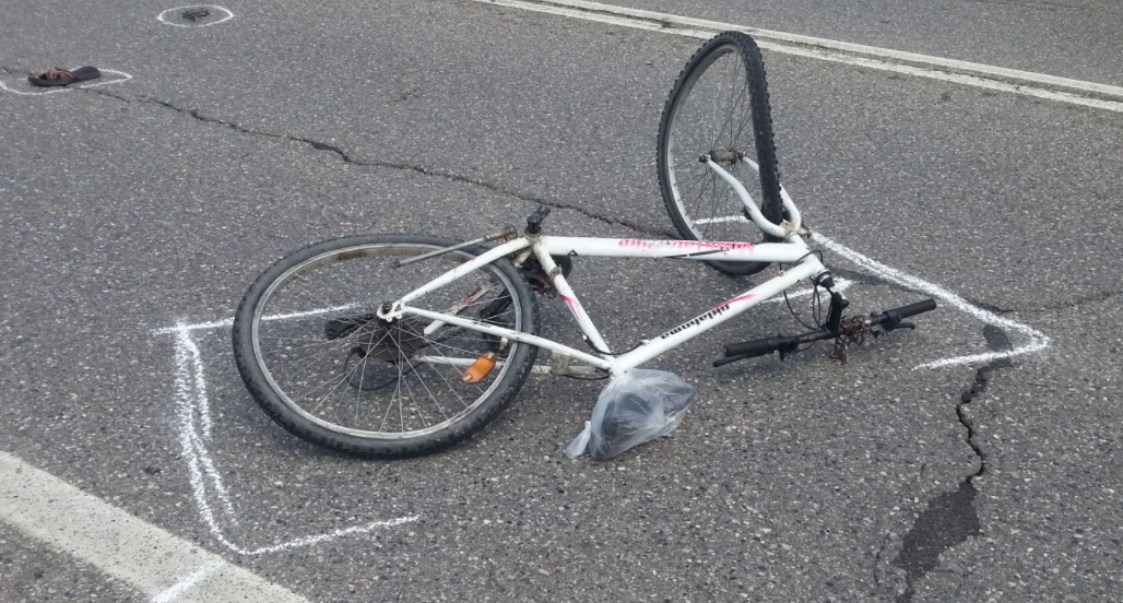 Rimini, Gino Drudi, ciclista investito e multato perché non aveva il campanello