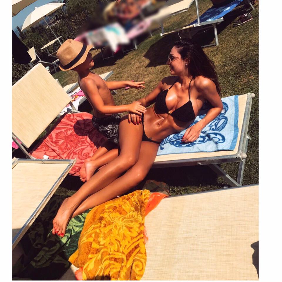 Anna Tatangelo si separa da Gigi D'Alessio: ecco tutta la verità