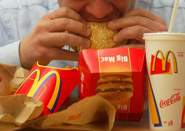 Big Mac, ricetta della salsa segreta: ingredienti e procedimento per farla in casa Special Sauce di McDonald's