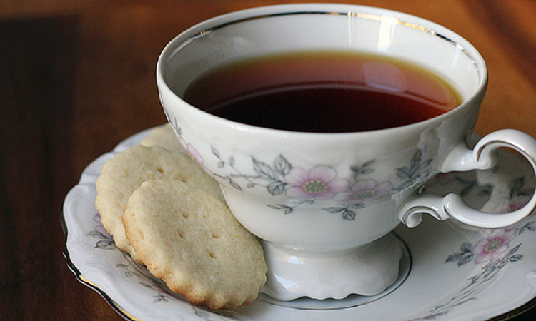 Biscotti, inzupparli nel tè non solo fa bene ma...migliora il sapore