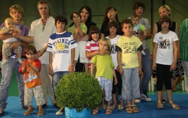 Padova, Alessandra Bortoletto, mamma di 14 figli, aggredita davanti alla stazione