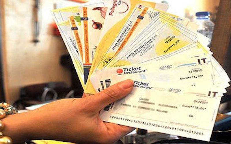 Buoni pasto, passa il cumulo: si possono usare fino a 8 tutti insieme