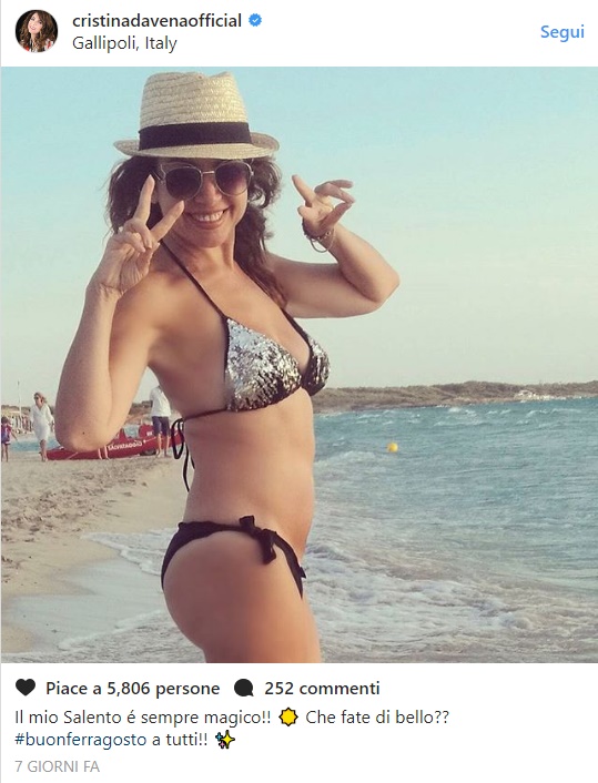 Cristina D'Avena, corpo perfetto a 53 anni FOTO Instagram