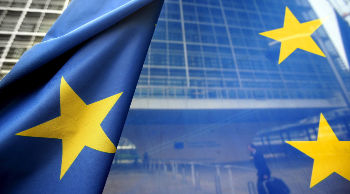 Italia presa a "sportellate" dall'Europa: l'articolo di Giuseppe Turani