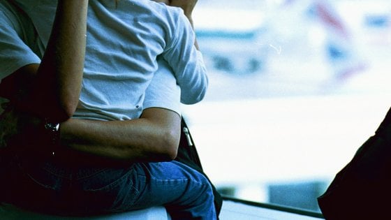 Varese, "vado in bagno": inganna assistente sociale e fugge in Russia con il figlio conteso