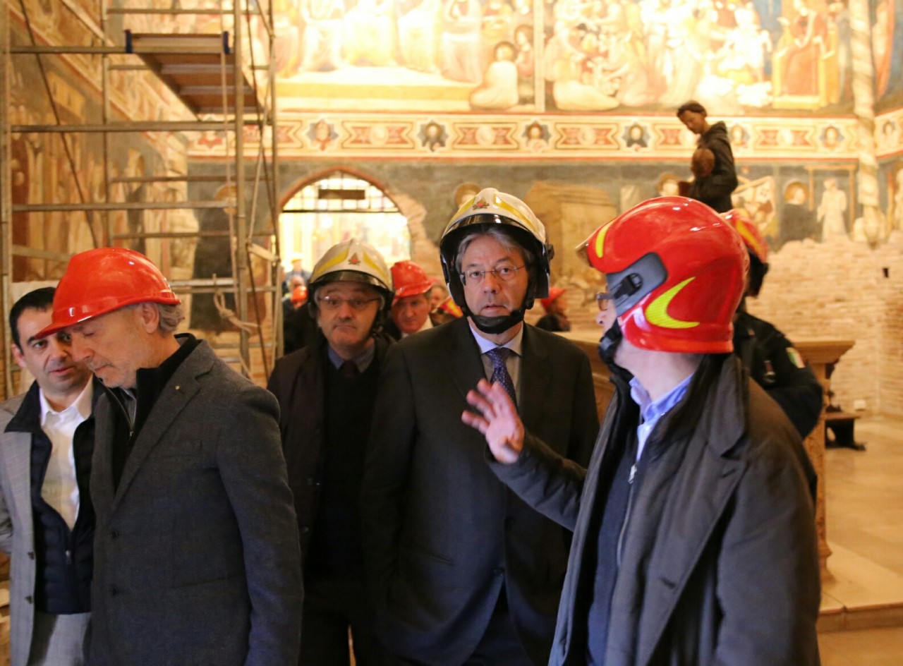 Terremoto, ricostruzione ostaggio di sindaci e regioni: Gentiloni sceglie il commissario e si tiene i poteri