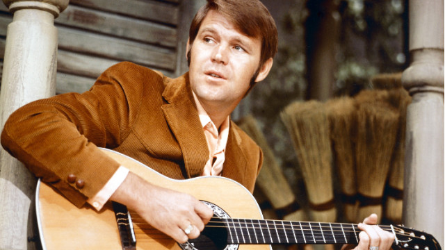YOUTUBE Glenn Campbell è morto: fu leggenda della musica country