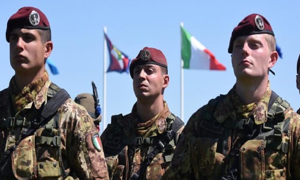 Leva obbligatoria, la proposta della Lega per reintrodurla: "Servizio militare per tutti per 8 mesi"