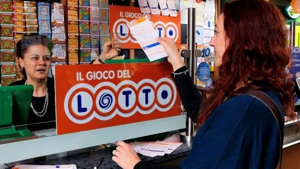 Grottaglie, gioca 2 euro al 10eLotto e vince un milione