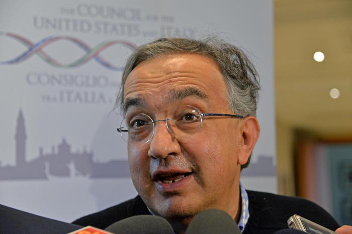 Ferrari, Sergio Marchionne: "Pronti a lanciare il nostro suv. Ma non c'entra con Porsche"