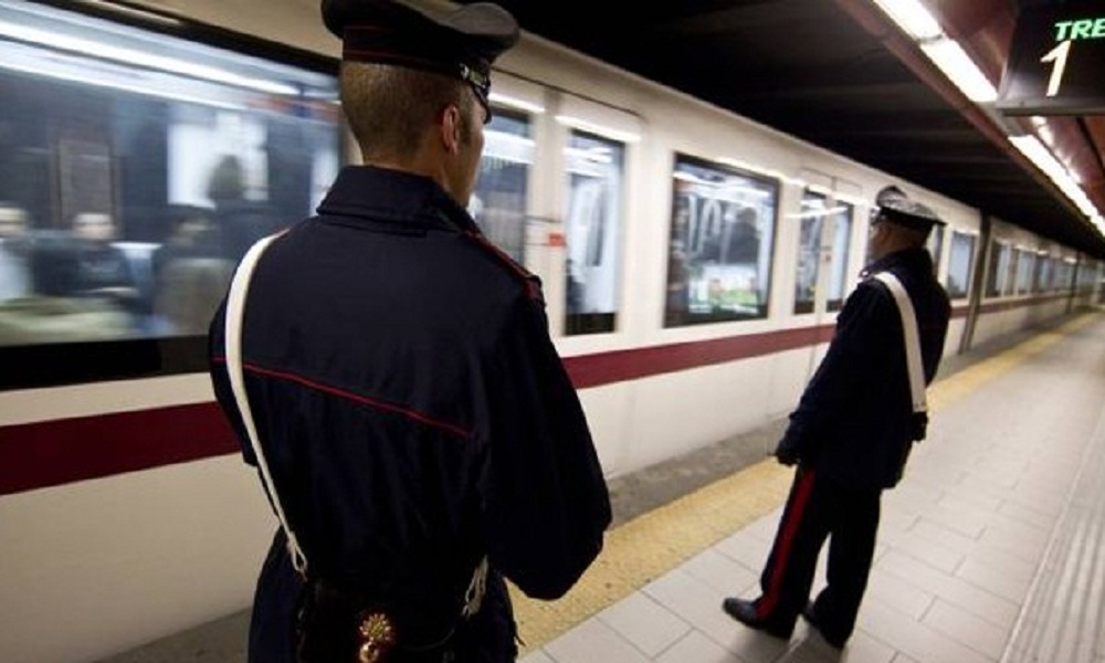 Roma, uomo morto sotto la metro A: chiuso tratto Termini-Ottaviano