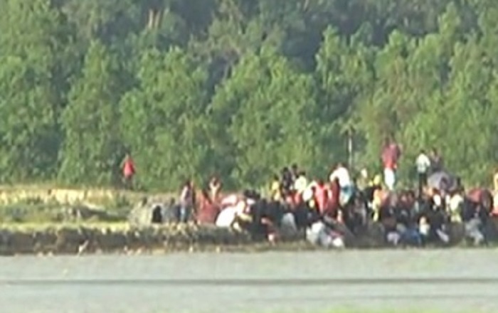 Myanmar, ribelli Rohingya attaccano esercito che risponde coi mortai: oltre 70 morti