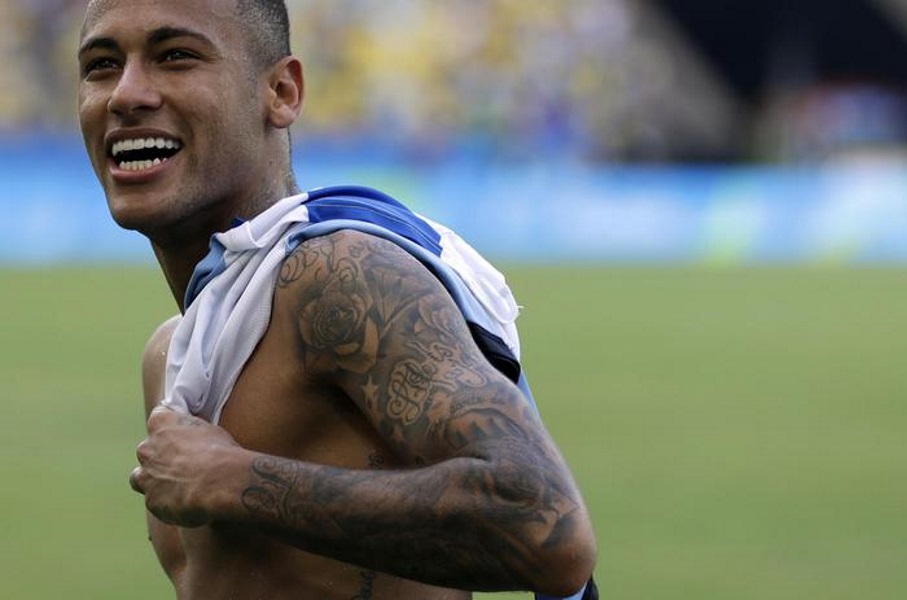 Neymar, salta esordio al Psg: la documentazione è in ritardo...