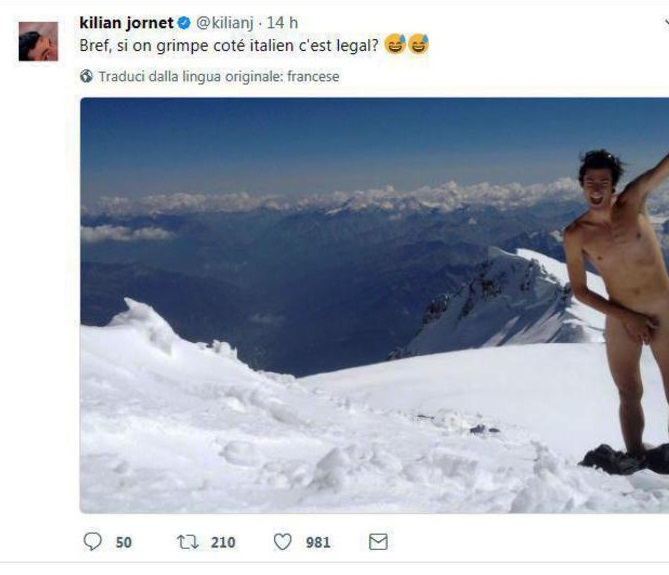 Senza veli sul Monte Bianco per protesta contro i divieti decisi sul versante francese FOTO