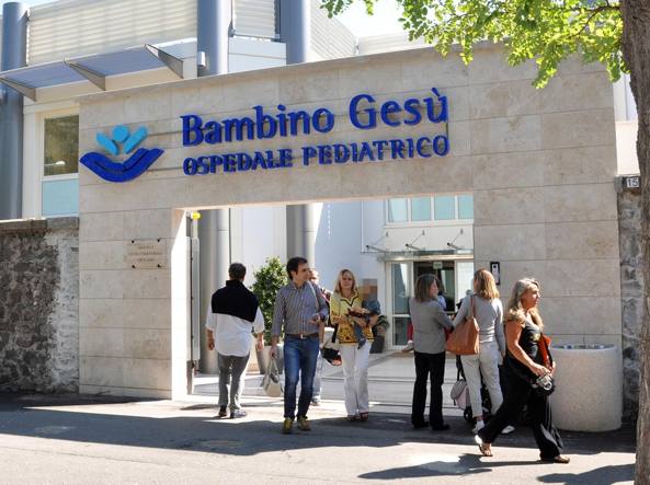 Palidoro (Roma): bimbo di 2 anni muore dissanguato dopo una operazione alle tonsille