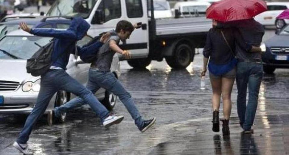 Meteo, gran caldo addio: da venerdì piogge e fresco al nord, poi verso il sud