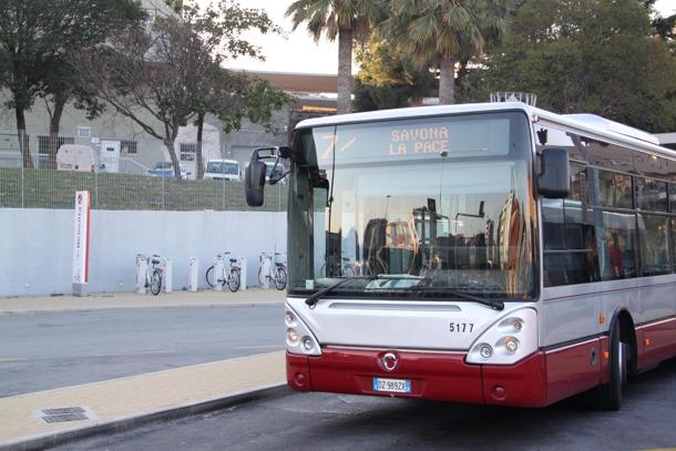 Savona, sui bus Tpl arrivano i vigilantes contro i vandali di notte