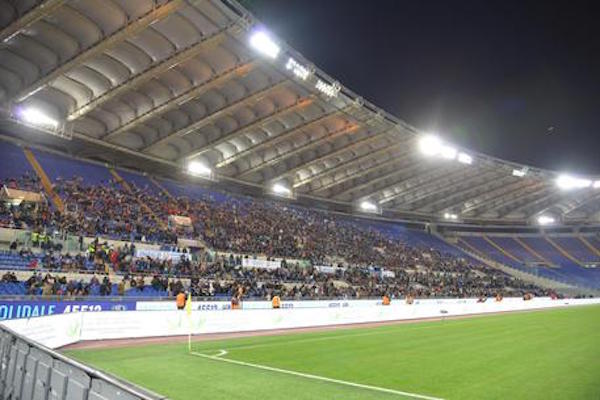 Tessera del tifoso, si va verso l'abolizione. Biglietti presto anche allo stadio