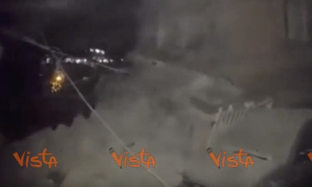 YOUTUBE Terremoto Ischia, sembra neve ma è la polvere che si solleva dalle macerie